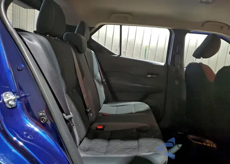 2019 Nissan Kicks S из США, поврежденный, VIN 3N1CP5CU6KL498119